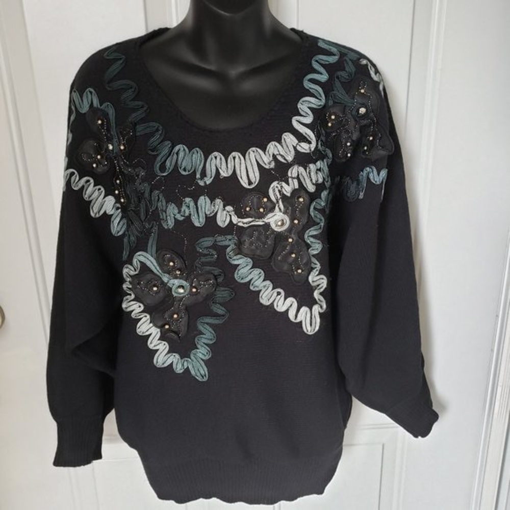 Dynamite sweater (T4)